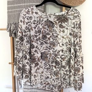 Floral Boho Chic Neutral Blouse w Trumpet Sleeves